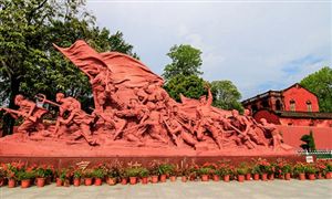 “紅色旅游”形成一種新的熱門旅游主題 紅色旅游行業(yè)發(fā)展前景分析