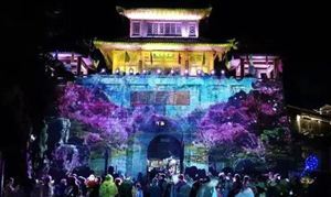 夜游景區(qū)門票量大增近三倍 三亞租車游艇等預(yù)訂量增長(zhǎng)超200% 景觀照明產(chǎn)業(yè)市場(chǎng)現(xiàn)狀