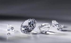 培育鉆石價(jià)格多少錢一克拉？ 2023鉆石行業(yè)市場(chǎng)現(xiàn)狀及投資前景分析