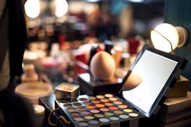 化妝品零售數(shù)據(jù)調(diào)查分析 2023化妝品未來消費(fèi)規(guī)模增速