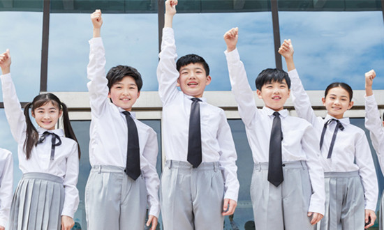 學(xué)生校服行業(yè)發(fā)展如何 學(xué)生校服行業(yè)市場(chǎng)機(jī)遇