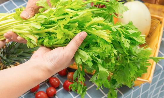 中國抗衰老食品行業(yè)消費(fèi)需求 中國抗衰老食品行業(yè)投資前景預(yù)測