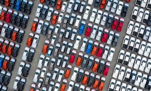 西南最大鐵路商品汽車(chē)物流基地建成 汽車(chē)物流行業(yè)市場(chǎng)前景趨勢(shì)分析