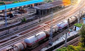 2023年鐵路運輸行業(yè)市場發(fā)展現(xiàn)狀 鐵路客流呈現(xiàn)恢復(fù)性增長態(tài)勢