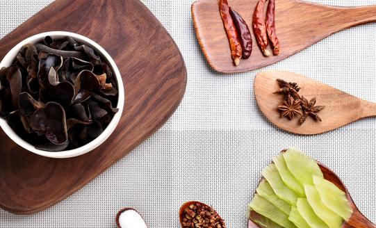 國產(chǎn)抗衰老產(chǎn)品種類接近400000種 中國抗衰老食品行業(yè)發(fā)展分析2023