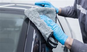 汽車保有量的不斷增長 汽車的產(chǎn)業(yè)價值鏈向服務化轉(zhuǎn)型 汽車維修保養(yǎng)蘊含萬億賽道