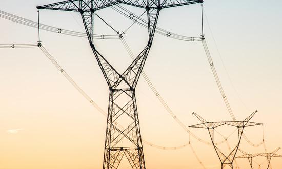 智能電網是我國電網建設的必然趨勢 智能電網發(fā)展的現狀及未來趨勢研究