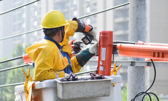2023中國高空作業(yè)車行業(yè)市場調(diào)研 中國高空作業(yè)車行業(yè)投資前景分析