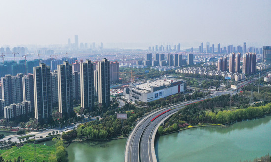 鐵路行業(yè)市場(chǎng)機(jī)遇分析 前三季度全國鐵路投產(chǎn)新線1402公里