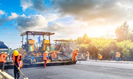 2024公路工程承包市場投資分析：我國高速公路工程行業(yè)正處快速擴(kuò)張期