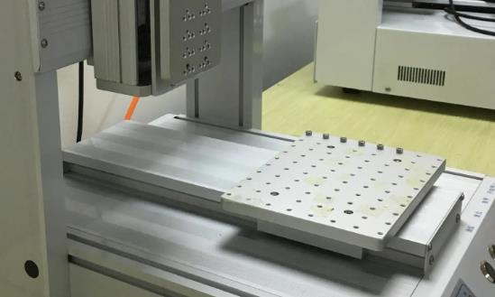 2024自動點膠機(jī)行業(yè)市場深度分析：自動點膠機(jī)需求增長迅速