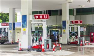 1月31日 國內(nèi)成品油價(jià)格上調(diào) 2024石油化工產(chǎn)業(yè)現(xiàn)狀及市場環(huán)境分析報(bào)告
