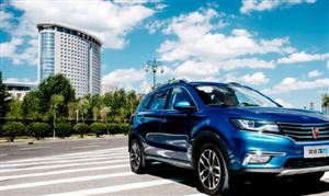 2024年中國乘用車市場(chǎng)怎么走？乘用車行業(yè)市場(chǎng)調(diào)研與發(fā)展趨勢(shì)