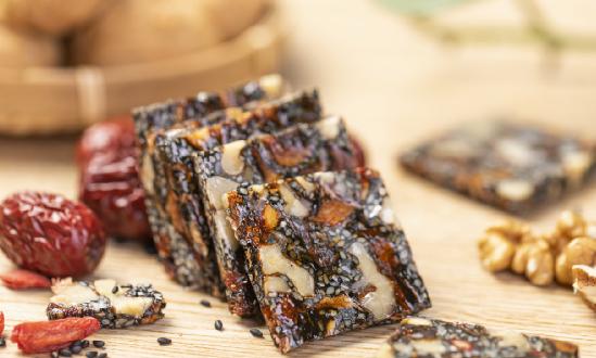 健康養(yǎng)生行業(yè)現(xiàn)狀調(diào)研：食補最受消費者歡迎，即食便攜類養(yǎng)生食品層出不窮