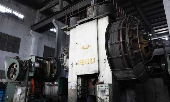 2024年中國(guó)汽車鍛壓設(shè)備行業(yè)的產(chǎn)業(yè)鏈上下游結(jié)構(gòu)及發(fā)展前景
