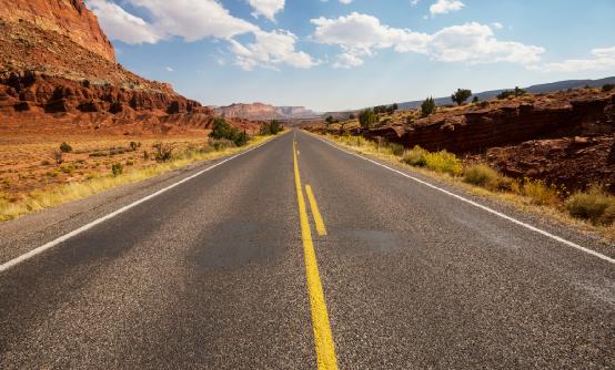 公路客運(yùn)行業(yè)現(xiàn)狀與未來趨勢(shì)分析：2023年?duì)I業(yè)性客運(yùn)量同比增長(zhǎng)22.4%