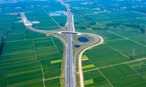 2024交通運輸行業(yè)市場前瞻與未來投資：交通運輸需求呈現(xiàn)出爆發(fā)式增長