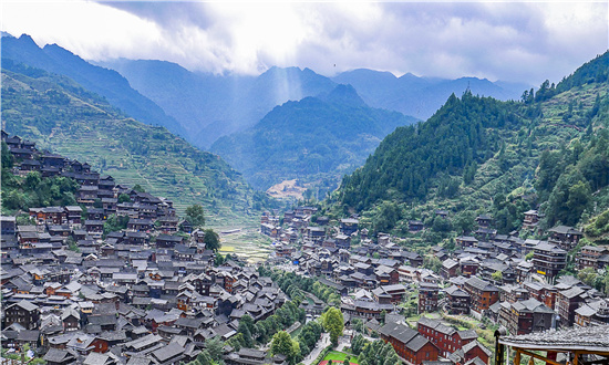 鄉(xiāng)村旅游行業(yè)深度調(diào)研 預(yù)計(jì)到2024年全國(guó)鄉(xiāng)村旅游市場(chǎng)規(guī)模將達(dá)到1.8萬(wàn)億元