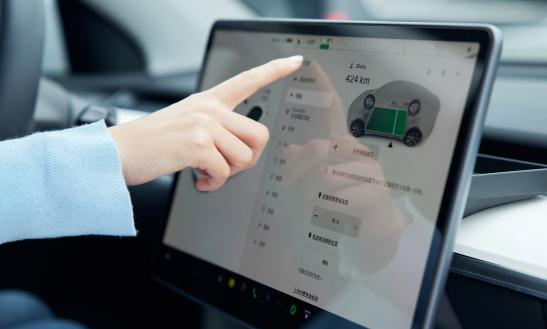 中國車載HUD行業(yè)市場現(xiàn)狀及投資機(jī)會分析2024
