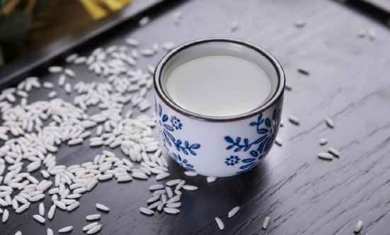 米酒行業(yè)報(bào)告 米酒行業(yè)市場(chǎng)發(fā)展情況分析2024