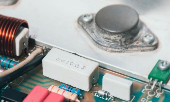 2024工業(yè)陶瓷行業(yè)市場競爭格局、未來發(fā)展趨勢分析