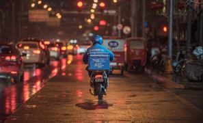 2025年中國在線訂餐行業(yè)：流量紅利消退后，誰將主宰新戰(zhàn)場?