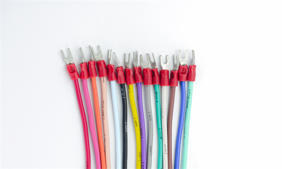 2025中國(guó)工業(yè)線束行業(yè)：產(chǎn)業(yè)鏈重構(gòu)中，哪些環(huán)節(jié)最具投資價(jià)值?