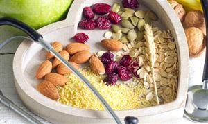 2025中國(guó)特醫(yī)食品行業(yè)：從“醫(yī)療輔助”到“全民健康剛需”的黃金十年