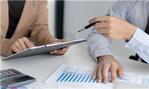 2025年保險經(jīng)紀(jì)行業(yè)發(fā)展現(xiàn)狀調(diào)研及未來趨勢展望分析