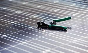 202中國光伏設備行業(yè)：當光伏產(chǎn)業(yè)迎來